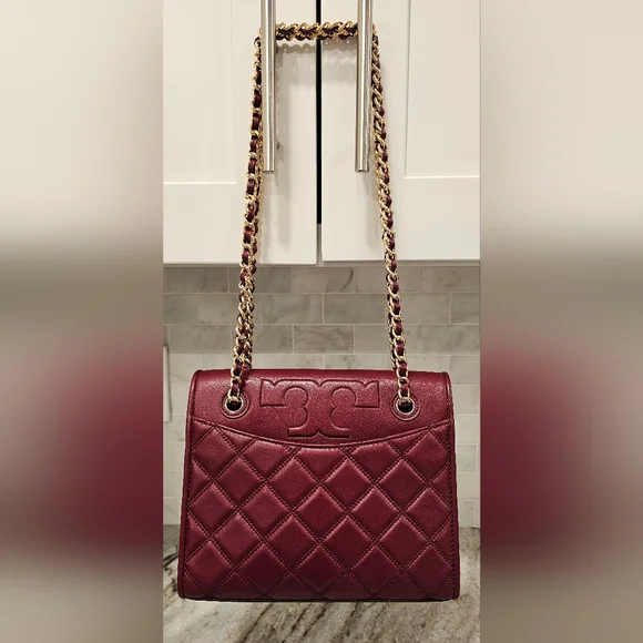 Tory Burch Savannah Convertible Shoulder Bag in Imperial Garnet - Picture 5 of 9